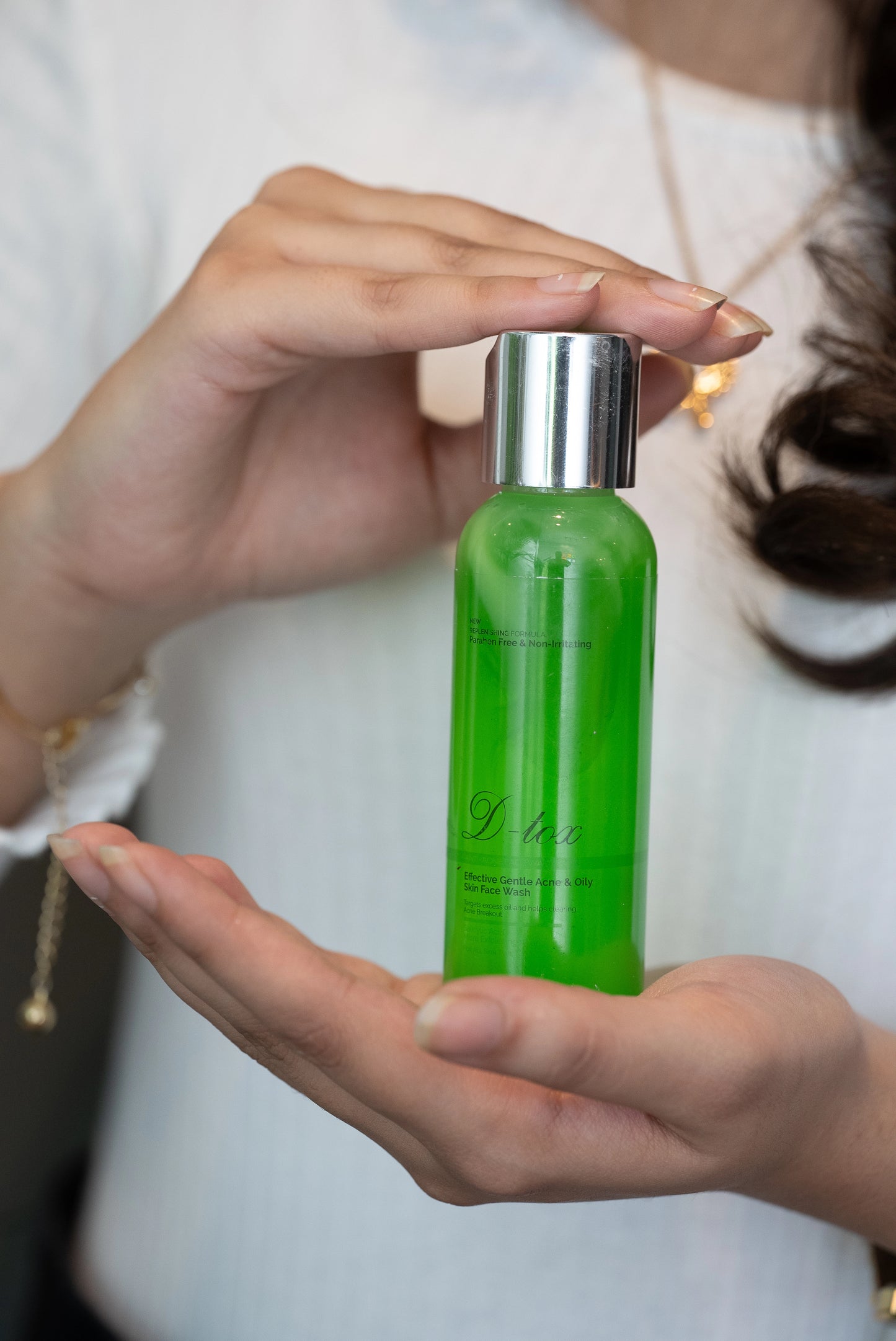 D Tox Anti Acne Facewash